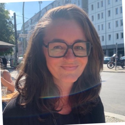 Porträt von Susanne Weller